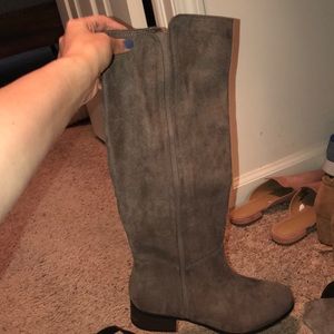 Women’s fashion boots